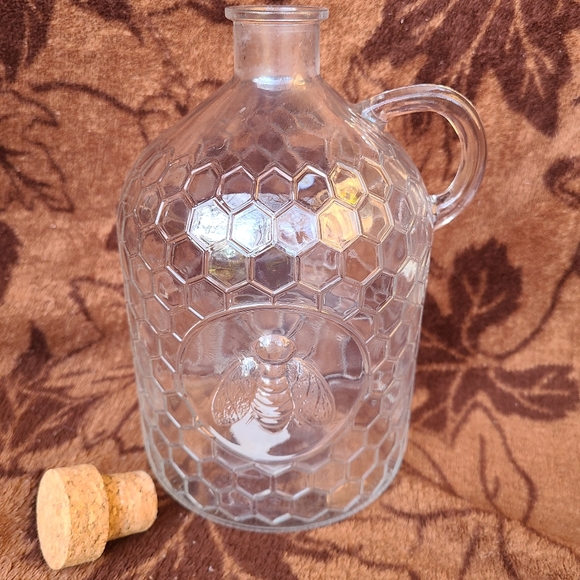 COPY - Honeycomb Bee Glass Container - Picture 3 of 6